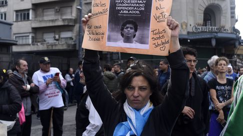 El 12 de marzo jubilados y distintas hinchadas del fútbol argentino marcharán al Congreso El 12 de marzo jubilados y distintas hinchadas del fútbol argentino marcharán al Congreso