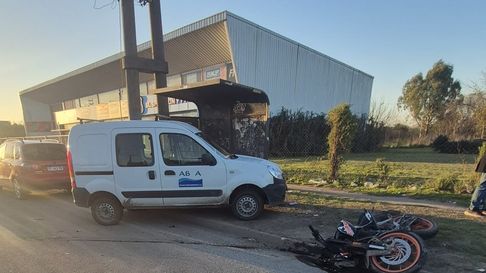 un joven pelea por su vida tras un terrible accidente en villa elvira un joven pelea por su vida tras un terrible accidente en villa elvira