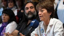María Laura Torre fue electa como la nueva Secretaria General de SUTEBA María Laura Torre fue electa como la nueva Secretaria General de SUTEBA