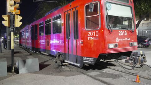 El Metrotranvía vuelve a recibir una suma millonaria. El Metrotranvía vuelve a recibir una suma millonaria.
