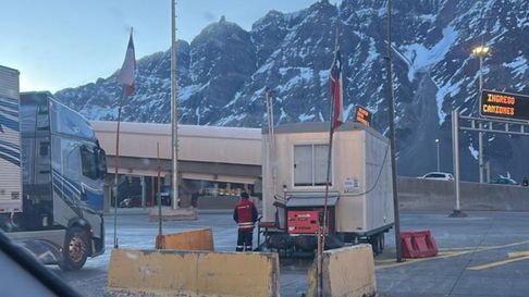 El cruce a Chile opera con normalidad. El cruce a Chile opera con normalidad.