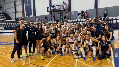Triunfazo y tercer puesto para Las Lobas en el Polideportivo Víctor Nethol Triunfazo y tercer puesto para Las Lobas en el Polideportivo Víctor Nethol
