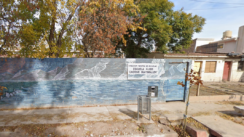 Escuela Cacique Guaymallén. Escuela Cacique Guaymallén.