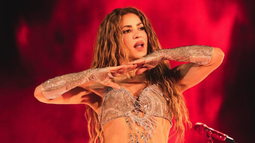 Shakira fue absuelta por la Justicia española y deberán devolverle 60 millones de euros Shakira fue absuelta por la Justicia española y deberán devolverle 60 millones de euros