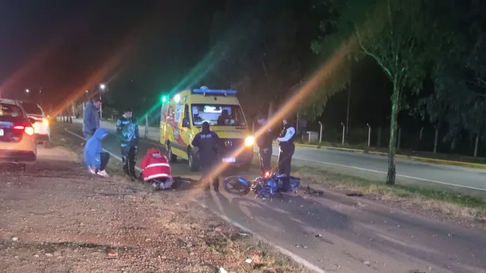 atropello a un motociclista con su camioneta en guaymallen y huyo atropello a un motociclista con su camioneta en guaymallen y huyo