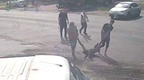 comerciantes que golpearon al ladron en los hornos denuncian represalias comerciantes que golpearon al ladron en los hornos denuncian represalias