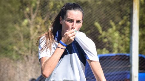 Lali Esquivel celebra su gol para el Fútbol Femenino de Gimnasia Lali Esquivel celebra su gol para el Fútbol Femenino de Gimnasia