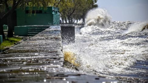 alerta por sudestada: se espera una crecida del rio de la plata alerta por sudestada: se espera una crecida del rio de la plata