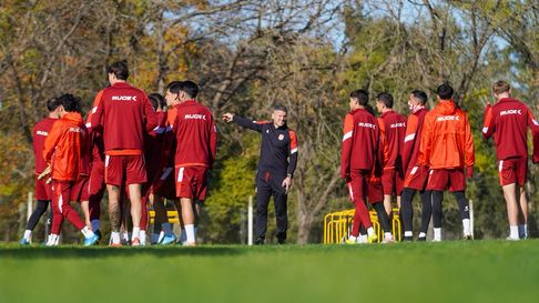 Estudiantes se entrena de cara al enfrentamiento en el Maracaná por Copa Libertadores Estudiantes se entrena de cara al enfrentamiento en el Maracaná por Copa Libertadores