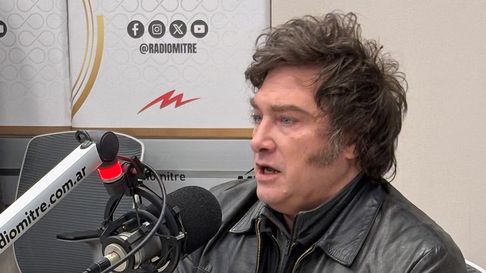 Javier Milei le brindó una extensa entrevista a Radio Mitre. Javier Milei le brindó una extensa entrevista a Radio Mitre.