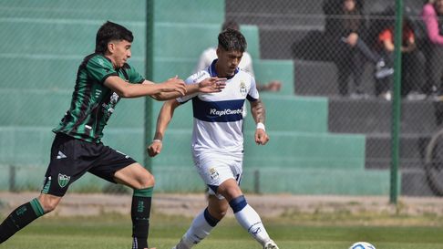 Gimnasia perdió su invicto pero sigue firme en el Torneo de Reserva Gimnasia perdió su invicto pero sigue firme en el Torneo de Reserva