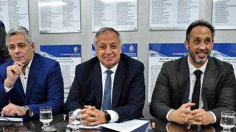 Alejandro Gullé. Alejandro Gullé.