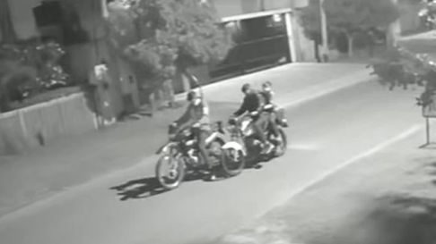 delincuentes entraron a una casa de gonnet y se robaron dos motos delincuentes entraron a una casa de gonnet y se robaron dos motos