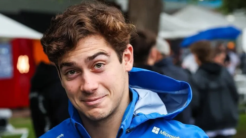 Franco Colapinto desorientó a todos en las redes. Franco Colapinto desorientó a todos en las redes.