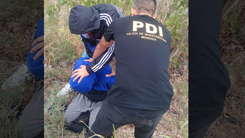 Detienen a Víctor Rodríguez, el hombre acusado de violar a una joven en Las Heras. Detienen a Víctor Rodríguez, el hombre acusado de violar a una joven en Las Heras.