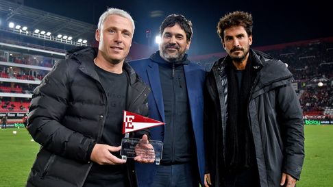 israel damonte y el sueno de dirigir a estudiantes: seria algo muy lindo israel damonte y el sueno de dirigir a estudiantes: seria algo muy lindo