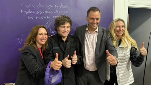 Javier Milei cerró la campaña de Adorni Javier Milei cerró la campaña de Adorni