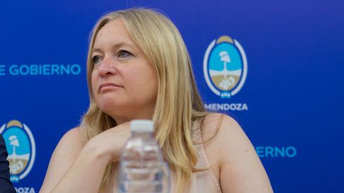 Hebe Casado. Hebe Casado.