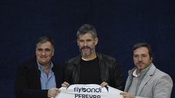 Ariel Pereyra fue ratificado como entrenador de Gimnasia, firmó por 18 meses Ariel Pereyra fue ratificado como entrenador de Gimnasia, firmó por 18 meses