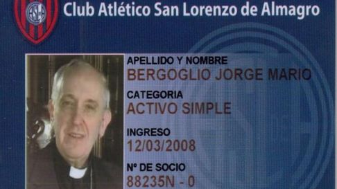 El carnet de socio del papa Francisco. El carnet de socio del papa Francisco.