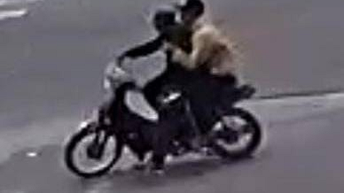 Motochorros y un intento de robo en Villa Elvira Motochorros y un intento de robo en Villa Elvira