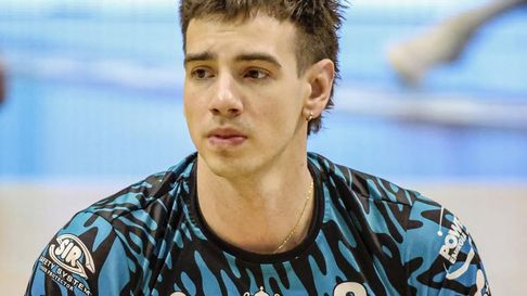 Agustín Loser festejó en el vóley de Italia. Agustín Loser festejó en el vóley de Italia.