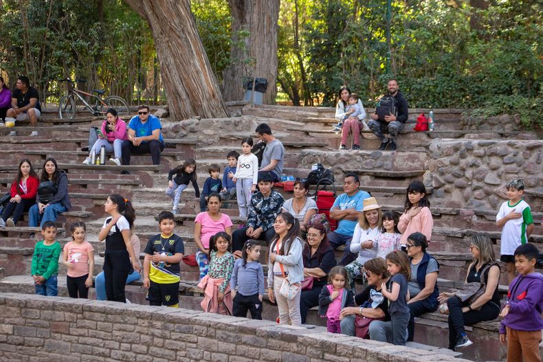 Variedad de propuestas culturales Variedad de propuestas culturales