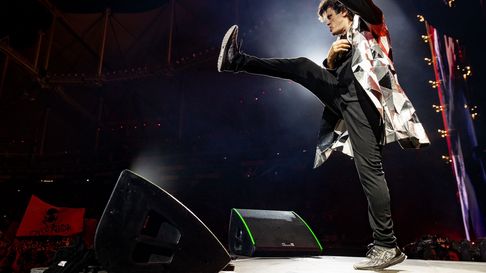 andres ciro, furioso contra el pro por el jingle de los panqueques andres ciro, furioso contra el pro por el jingle de los panqueques