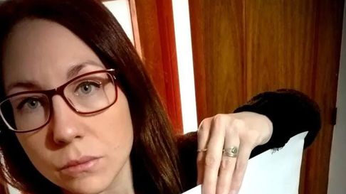 Laura Espeche aspira a conducir al gremio de docentes en Godoy Cruz. Laura Espeche aspira a conducir al gremio de docentes en Godoy Cruz.