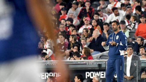 Fernando Zaniratto se mostró sumamente feliz tras el triunfo de Gimnasia en Núñez Fernando Zaniratto se mostró sumamente feliz tras el triunfo de Gimnasia en Núñez