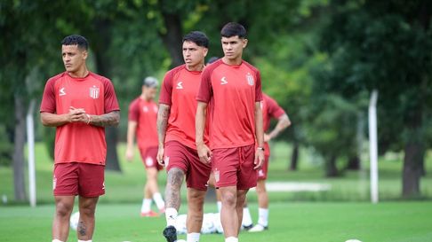 Eduardo Domínguez convocó a 27 futbolistas de Estudiantes para recibir a Botafogo Eduardo Domínguez convocó a 27 futbolistas de Estudiantes para recibir a Botafogo