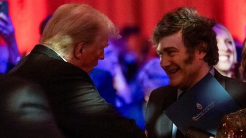 la polemica imagen en repudio a javier milei y donald trump la polemica imagen en repudio a javier milei y donald trump