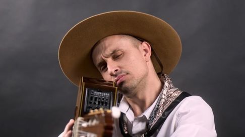 Paquito Ocaño, revelación del folclore, estará en Malargüe. Paquito Ocaño, revelación del folclore, estará en Malargüe.