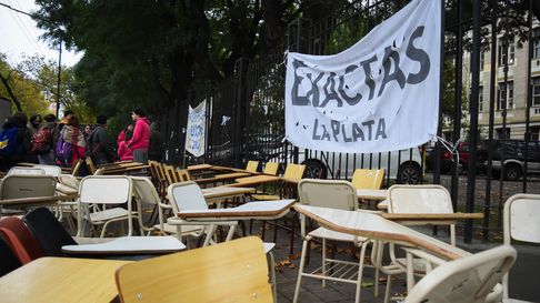 La UNLP atraviesa una semana de protestas La UNLP atraviesa una semana de protestas