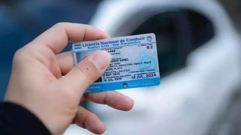 Conoce las nuevas reglamentaciones para tramitar la licencia de conducir. Conoce las nuevas reglamentaciones para tramitar la licencia de conducir.