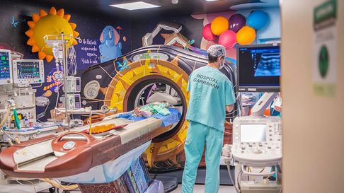 El veto de Milei deja sin financiamiento al Garrahan, hospital de referencia en todo el país. El veto de Milei deja sin financiamiento al Garrahan, hospital de referencia en todo el país.