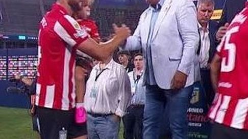 La foto de Estudiantes tras la consagración del Torneo Clausura de la que se habla en Rosario La foto de Estudiantes tras la consagración del Torneo Clausura de la que se habla en Rosario