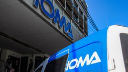 La acuciante situación del IOMA llegó al recinto de la legislatura La acuciante situación del IOMA llegó al recinto de la legislatura