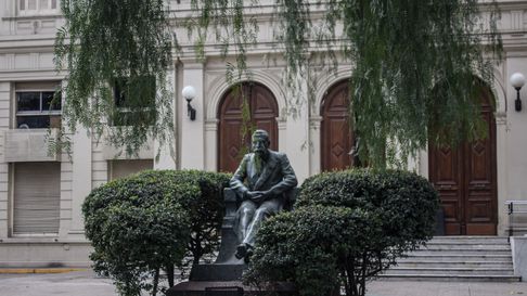 la unlp recibio 134 hectareas en carlos casares para uso academico la unlp recibio 134 hectareas en carlos casares para uso academico