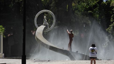 Las temperaturas estarán cerca de los 40 grados en Mendoza. Las temperaturas estarán cerca de los 40 grados en Mendoza.