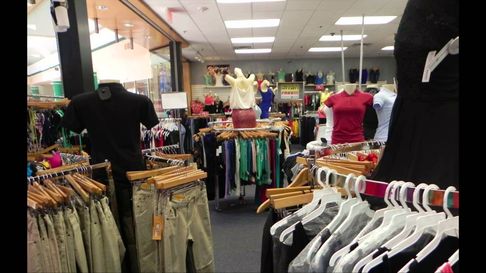 economia anuncio una reduccion de impuestos a la importacion de ropa y calzado economia anuncio una reduccion de impuestos a la importacion de ropa y calzado