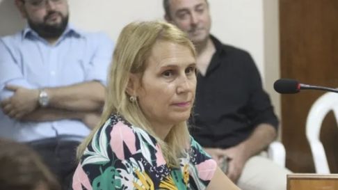 La edil realizó otro cambio político en General Alvear. La edil realizó otro cambio político en General Alvear.