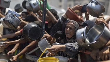 Ante el riesgo de hambruna, Israel abre corredores humanitarios en Gaza