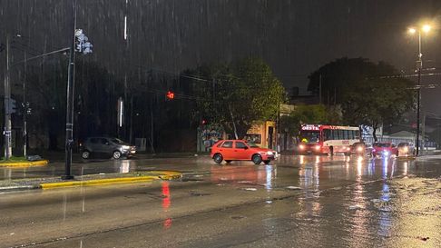 Rige alerta amarilla por tormentas en La Plata Rige alerta amarilla por tormentas en La Plata