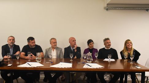 la plata: promueven un tratamiento mediatico respetuoso de jovenes en conflicto con la ley la plata: promueven un tratamiento mediatico respetuoso de jovenes en conflicto con la ley