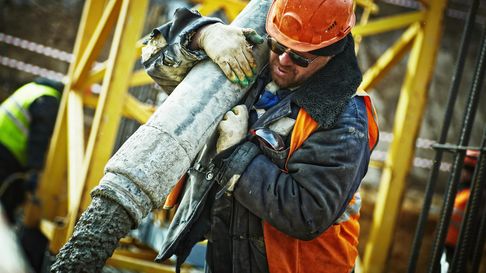 el impacto de la motosierra de milei en el empleo: hay casi 22 mil empresas menos el impacto de la motosierra de milei en el empleo: hay casi 22 mil empresas menos