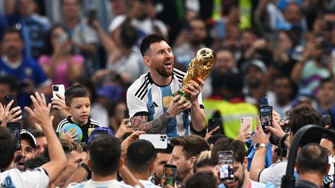 Lionel Messi y sus números en finales. Lionel Messi y sus números en finales.