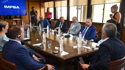 El nuevo directorio de IMPSA explicó hacia dónde piensan llevar la empresa mendocina privatizada. El nuevo directorio de IMPSA explicó hacia dónde piensan llevar la empresa mendocina privatizada.