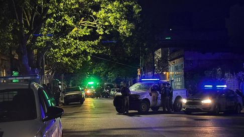 amplio operativo para reducir e internar a un hombre en la plata amplio operativo para reducir e internar a un hombre en la plata