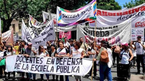 Los docentes de SUTEBA se suman al paro Los docentes de SUTEBA se suman al paro